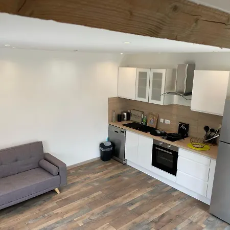 Appart hôtel Studio 23 M2+wifi +parking Privé